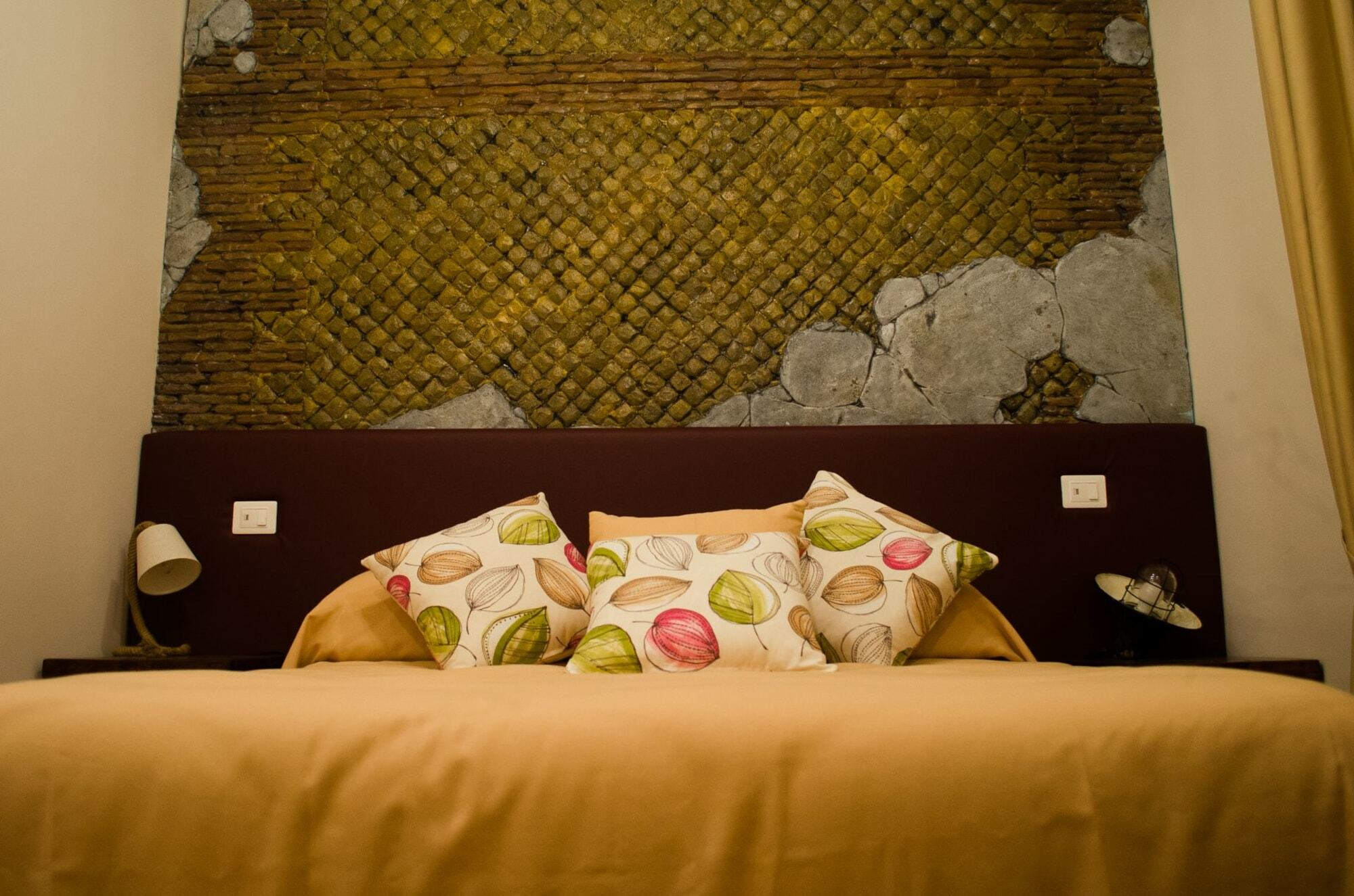 บีแอนด์บี ซอสตา เฟลเกรีย Bed & Breakfast เนเปิลส์ ภายนอก รูปภาพ
