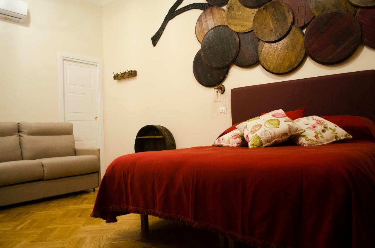 บีแอนด์บี ซอสตา เฟลเกรีย Bed & Breakfast เนเปิลส์ ภายนอก รูปภาพ